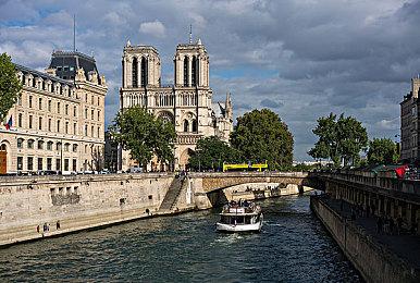 《全面战争传奇：特洛伊》Steam版9月2日发售